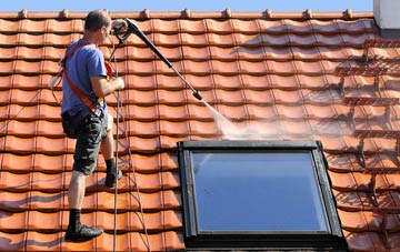 roof cleaning Low Street